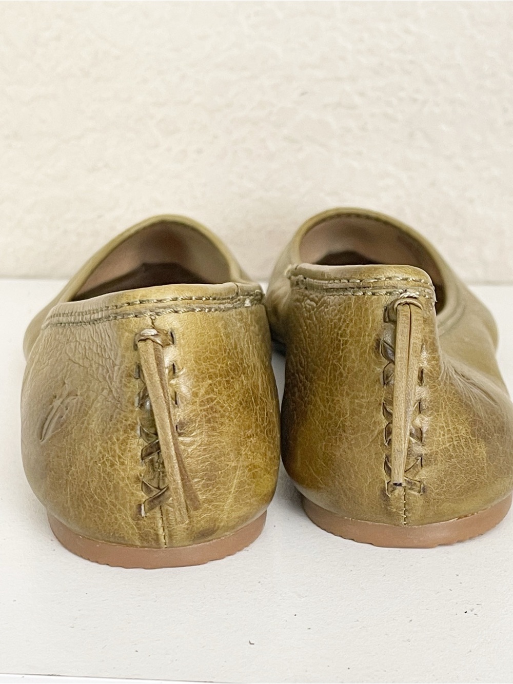 Frye Regina Ballet Flats Olive Leather pointed toe Flats - Women's Slip-On Shoe - Picture 10 of 13